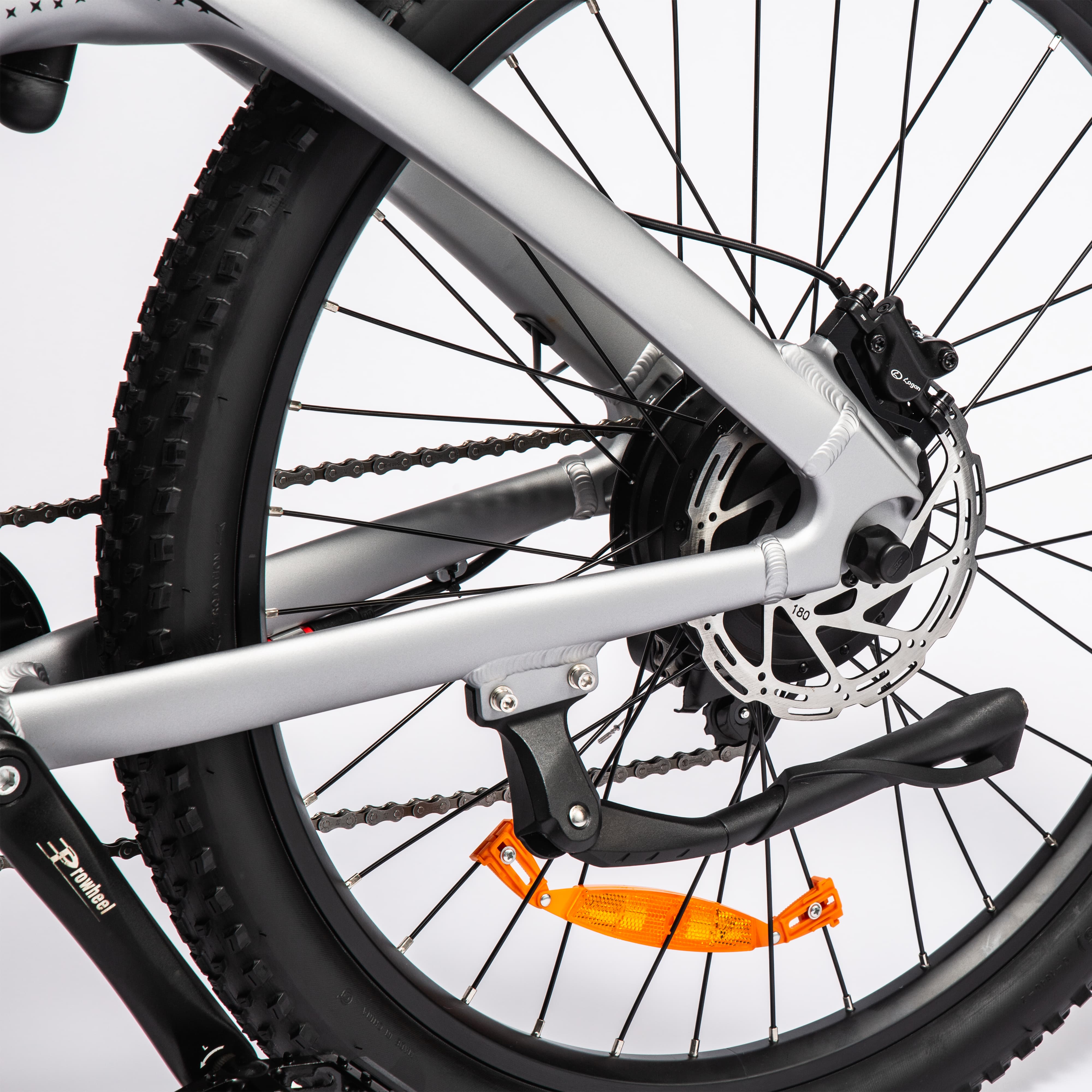 Le vélo électrique HX Q5 Shark est équipé d'une batterie 48V 20Ah