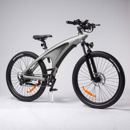 Le vélo électrique HX Q5 Shark est équipé d'une batterie 48V 20Ah