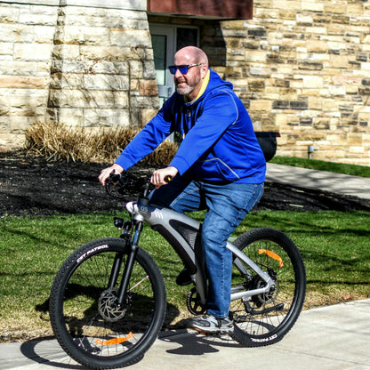 Le vélo électrique HX Q5 Shark est équipé d'une batterie 48V 20Ah