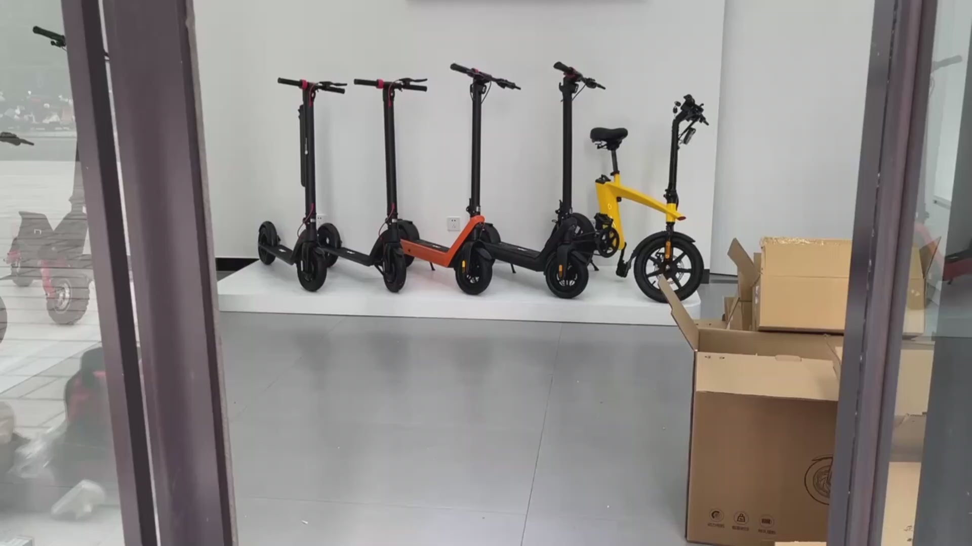 Charger la vidéo: 